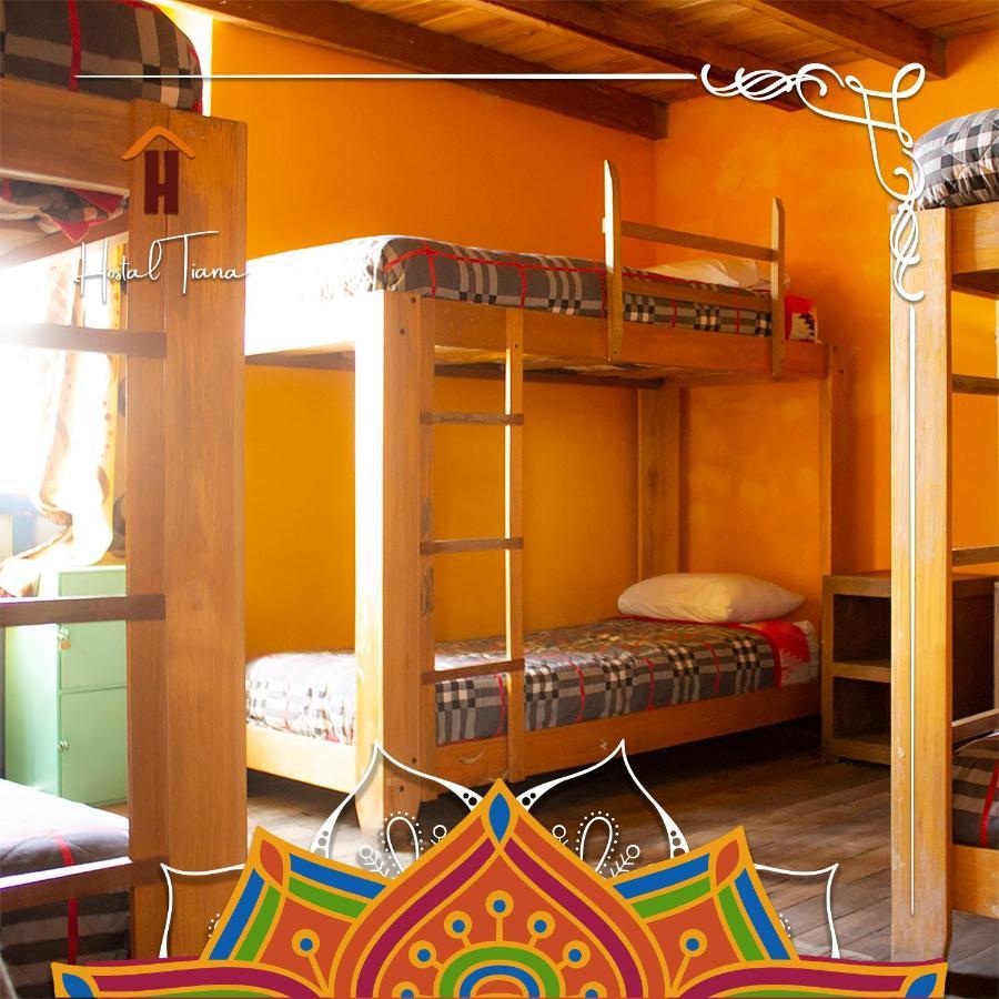 Hostal Cafe Tiana Латакунга Екстериор снимка