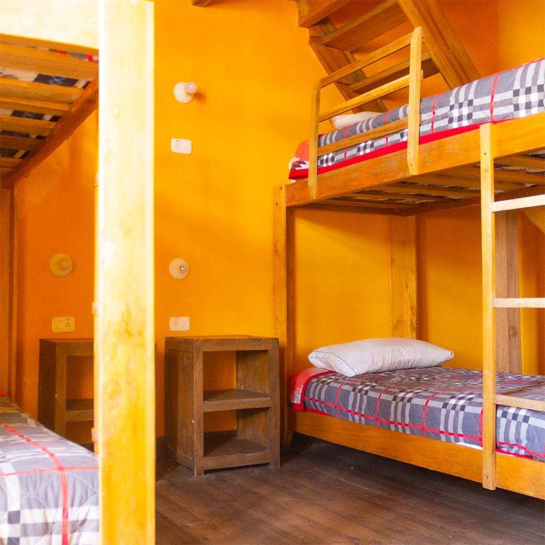 Hostal Cafe Tiana Латакунга Екстериор снимка