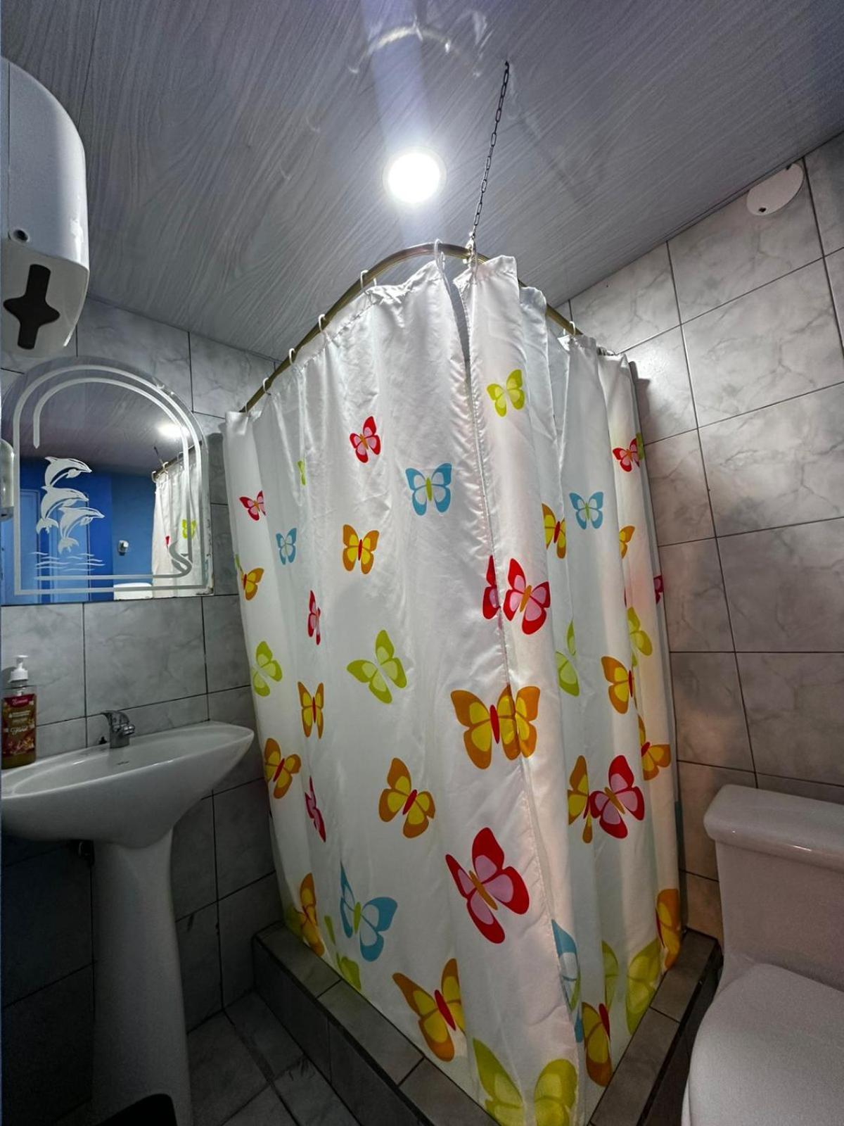 Hostal Cafe Tiana Латакунга Екстериор снимка